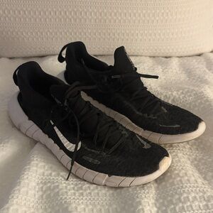 Women's Black Nike Running Shoes
